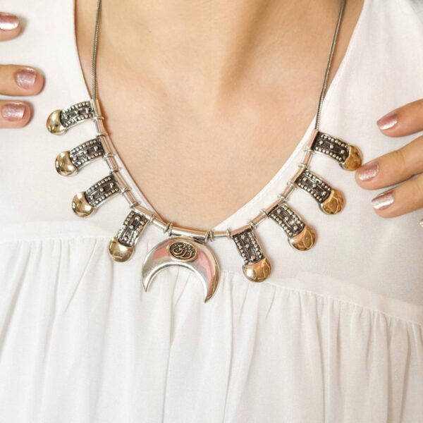 arabic design necklace