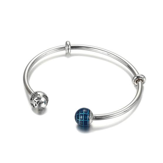 pandora moments open bangle