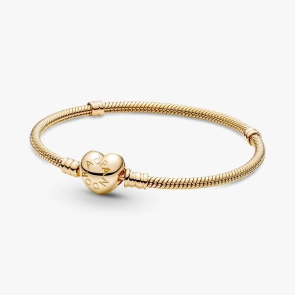 pandora moments heart g bracelet